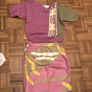 Evelyn jingle set - Pink and Olive Star Sweater and Skirt Set m shitt ss 10skirt